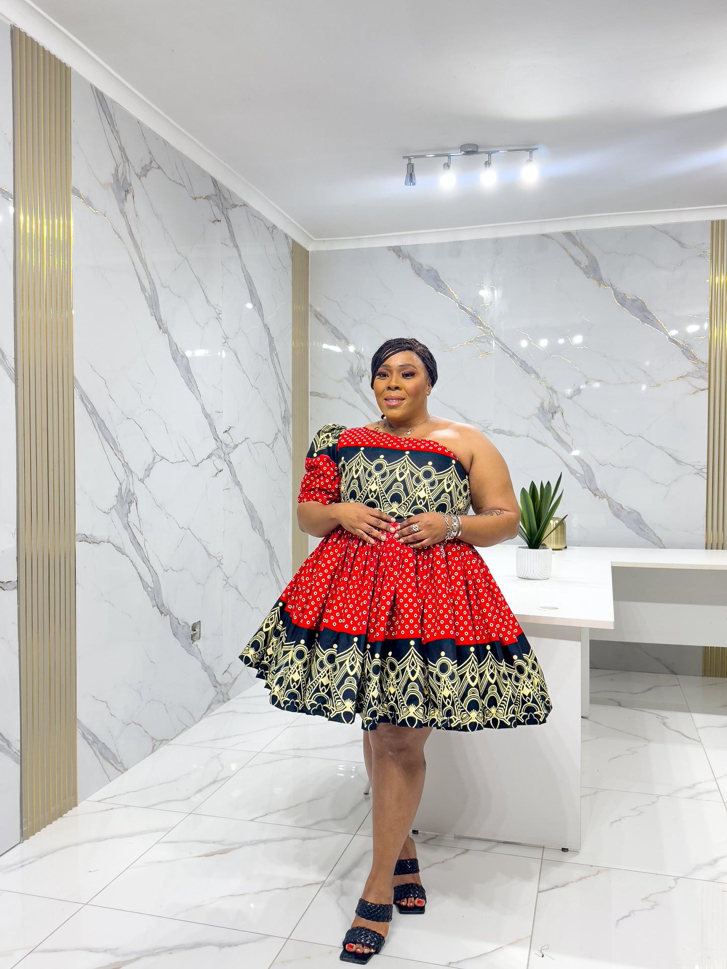 Zokhahlamba One arm Dress